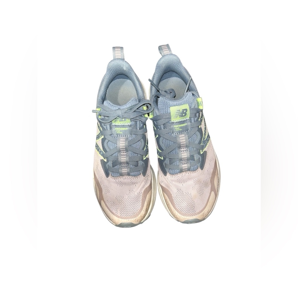 New Balance Gray and Green Sneakers - Picture 7 of 7